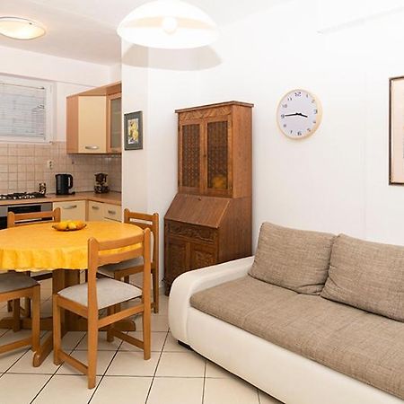 Apartment Vlahov Zara Esterno foto