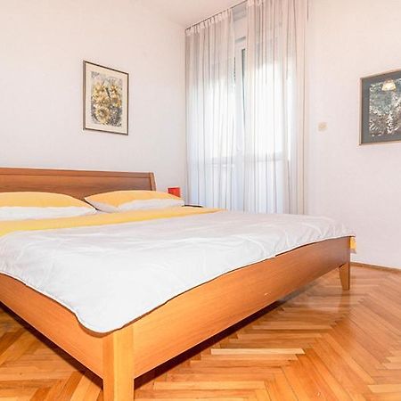 Apartment Vlahov Zara Esterno foto