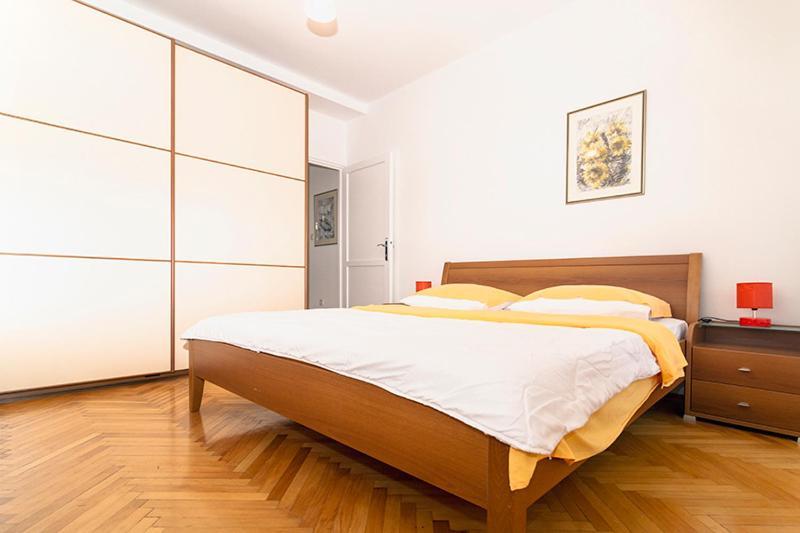 Apartment Vlahov Zara Esterno foto