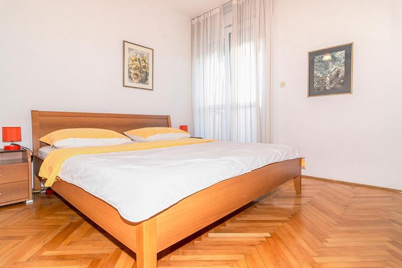 Apartment Vlahov Zara Esterno foto